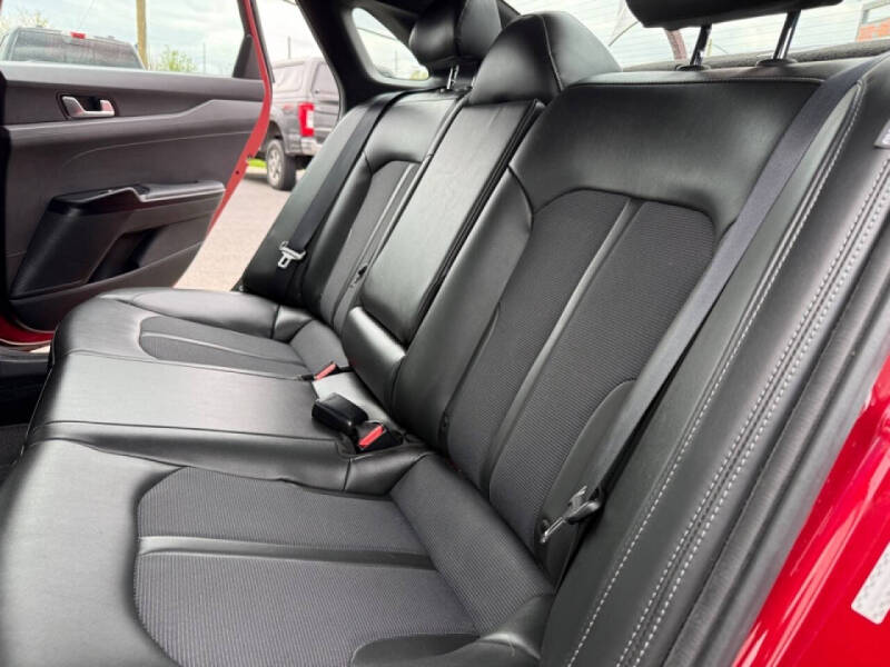 2022 Kia K5