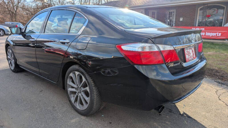 2014 Honda Accord Sport photo 4