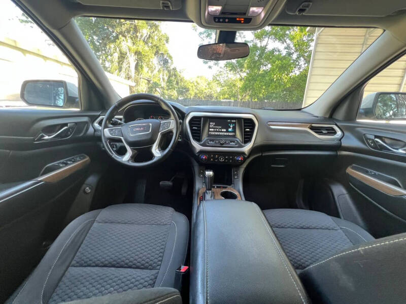 2019 GMC Acadia SLE-2