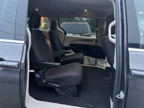 2017 Chrysler Pacifica Touring