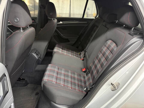 2015 Volkswagen Golf GTI