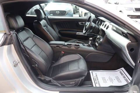 2016 Ford Mustang EcoBoost Premium