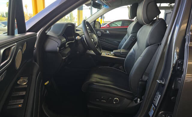 2023 Genesis GV80 2.5T