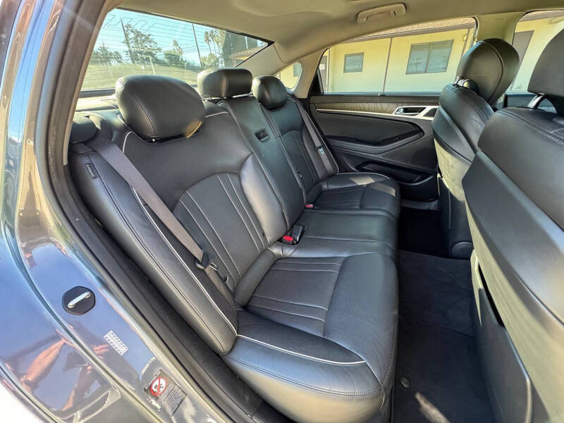 2016 Hyundai Genesis 3.8L