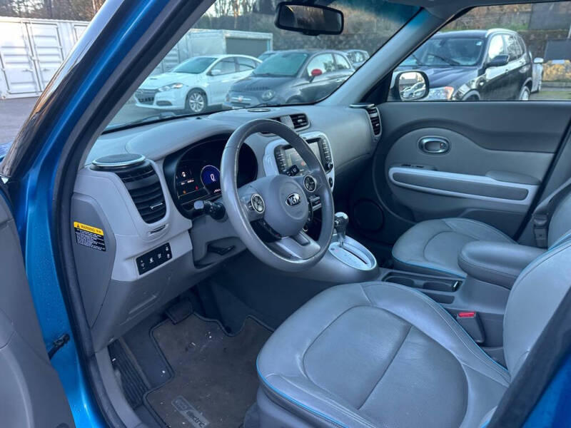 2015 Kia Soul EV +
