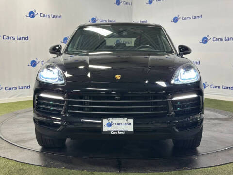 2023 Porsche Cayenne
