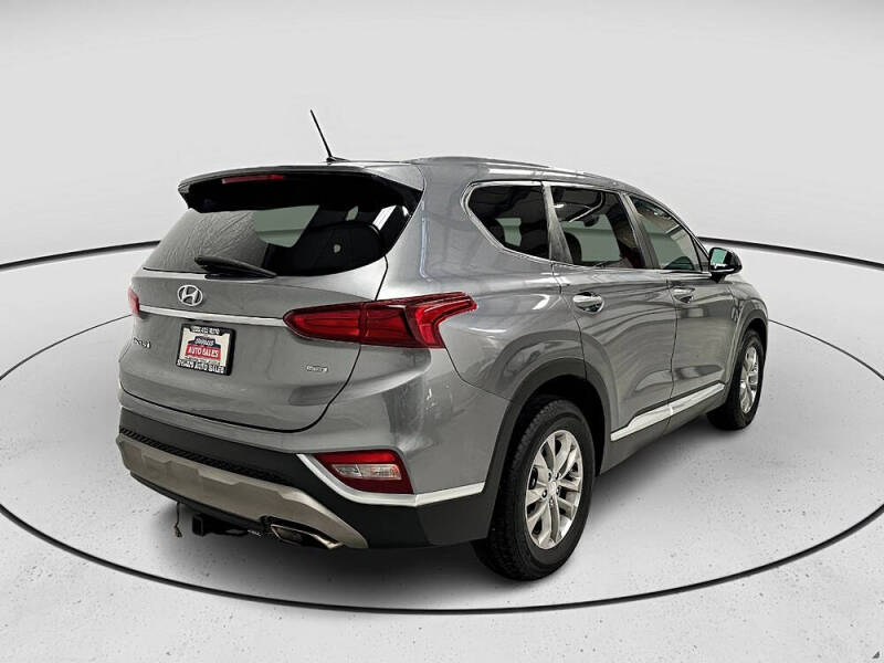 2019 Hyundai Santa Fe SE 2.4L