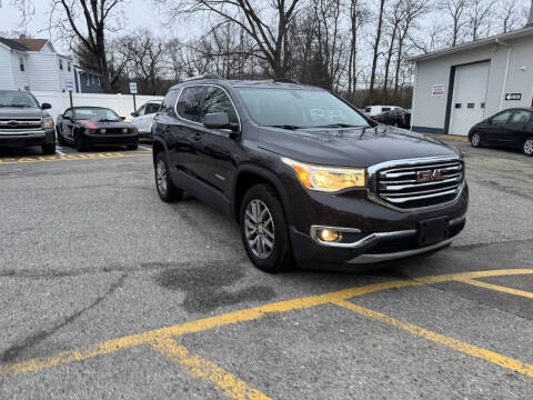 2017 GMC Acadia SLE-2