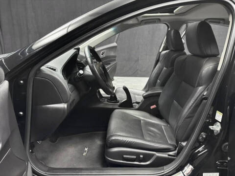 2013 Acura ILX 2.4L w/Premium