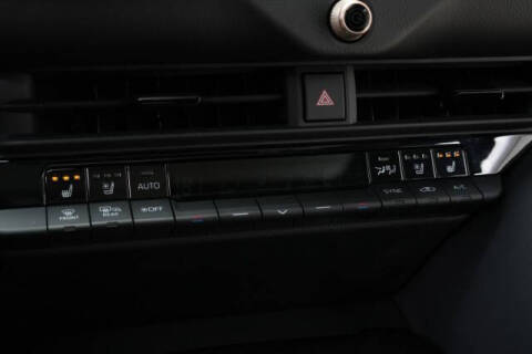 2025 Toyota Crown Signia Limited