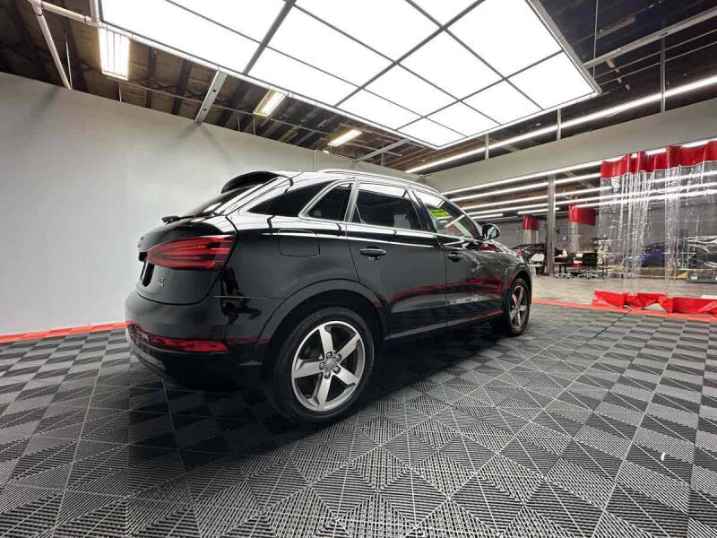 2015 Audi Q3 2.0T quattro Prestige