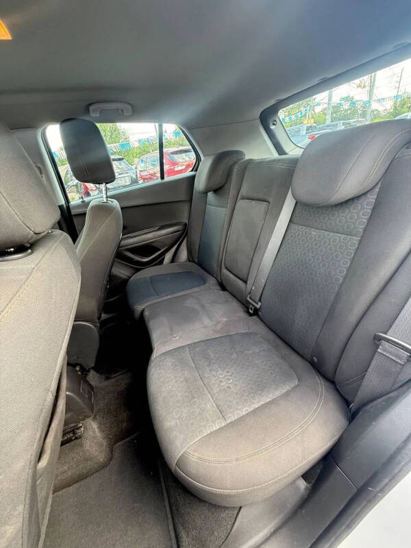 2021 Chevrolet Trax LS