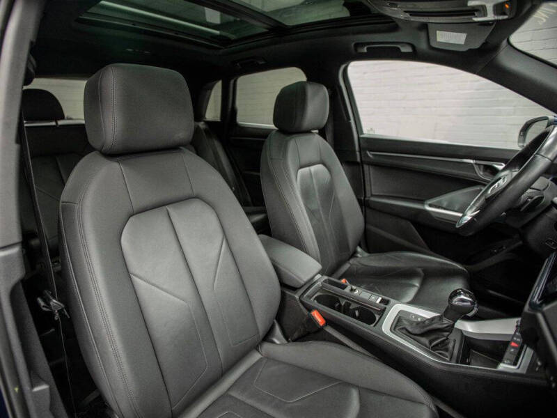 2021 Audi Q3 quattro S line Premium 45 TFSI