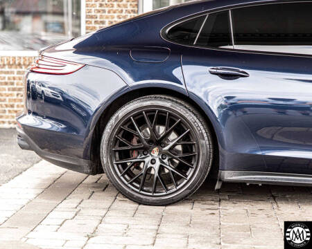 2018 Porsche Panamera