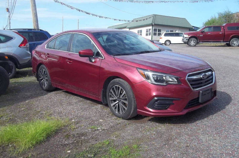 2019 Subaru Legacy Premium's photo
