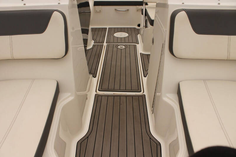 2018 Bayliner VR5 Bowrider