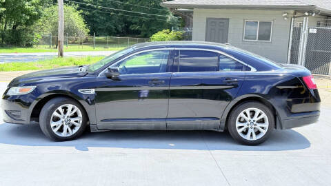 2011 Ford Taurus SEL