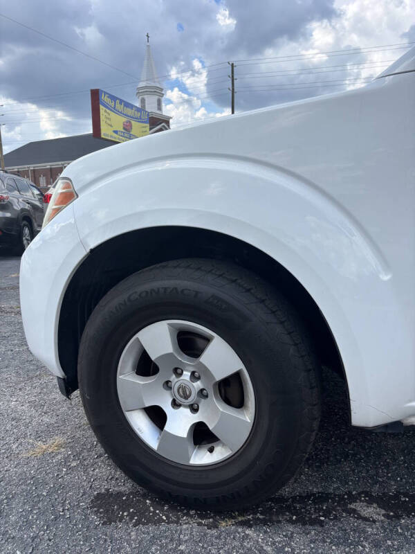 2011 Nissan Pathfinder S