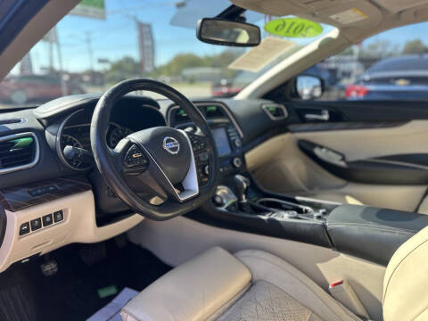 2016 Nissan Maxima Platinum