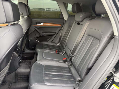 2021 Audi Q5 quattro Premium Plus 45 TFSI