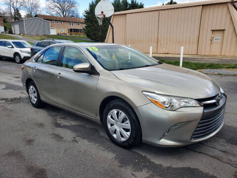 2015 Toyota Camry for sale at 6 Brothers Auto Sales in Bristol TN