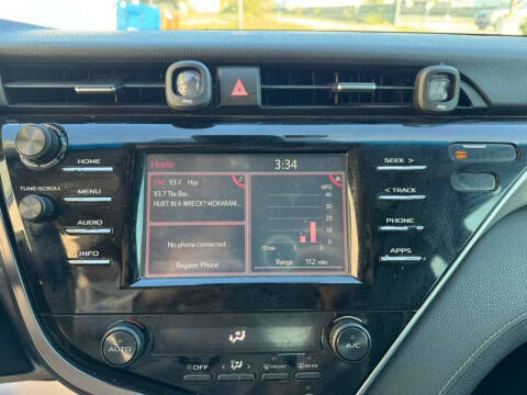 2018 Toyota Camry SE