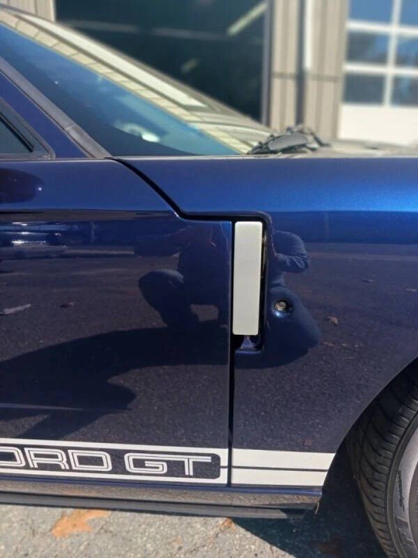 2005 Ford GT Base - Photo 6