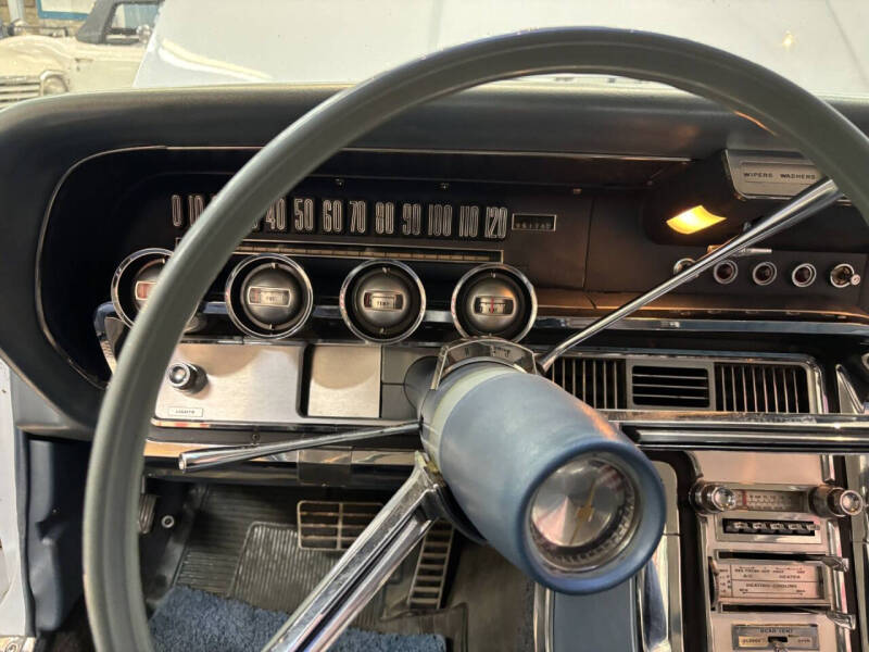 1964 Ford Thunderbird