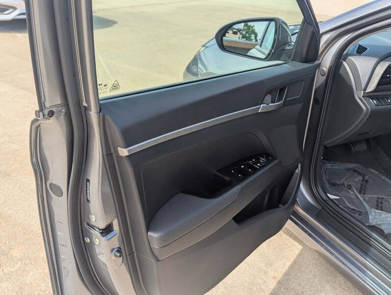 2019 Hyundai Elantra