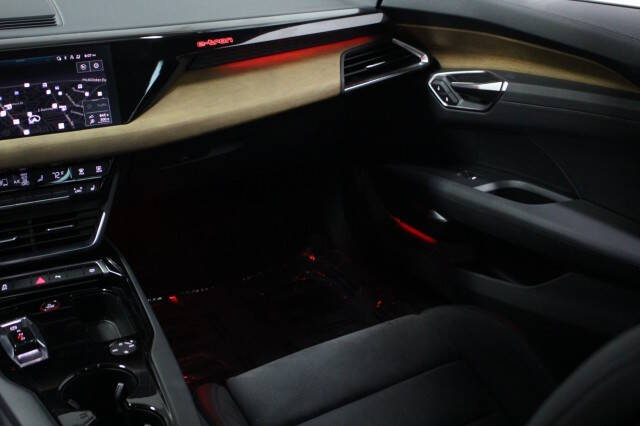 2023 Audi e-tron GT quattro Premium Plus