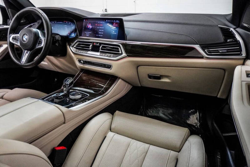 2020 BMW X5 M50i xDrive