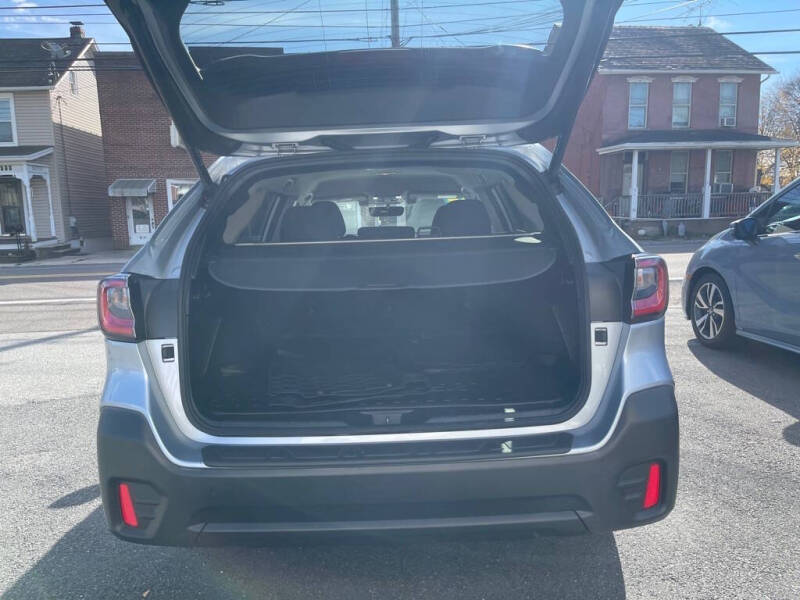 2022 Subaru Outback Premium