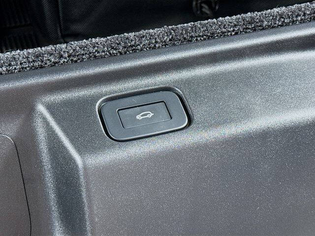 2025 Land Rover Range Rover P530 Autobiography