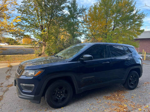 2021 Jeep Compass for sale at TOP YIN MOTORS in Mount Prospect IL