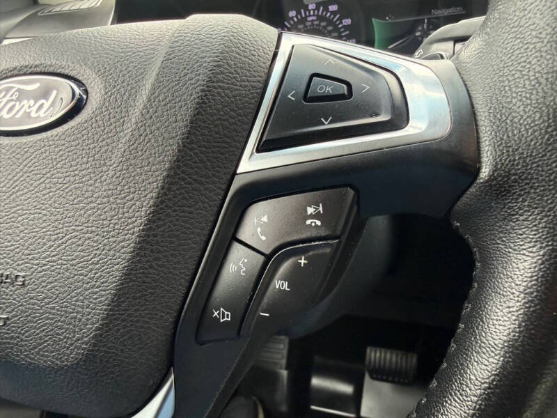 2017 Ford Edge SEL