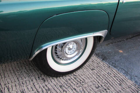 1957 Ford Thunderbird