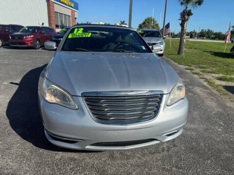 2012 Chrysler 200 Touring