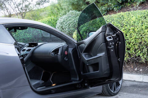 2014 Aston Martin Vanquish