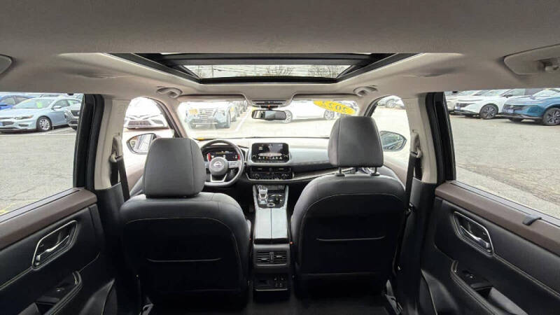 2022 Nissan Rogue Platinum