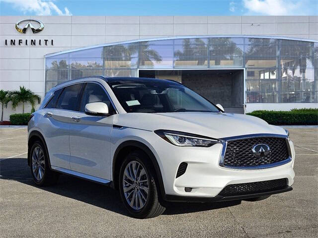 2025 Infiniti QX50 Luxe