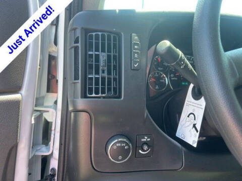 2026 Chevrolet Express 2500