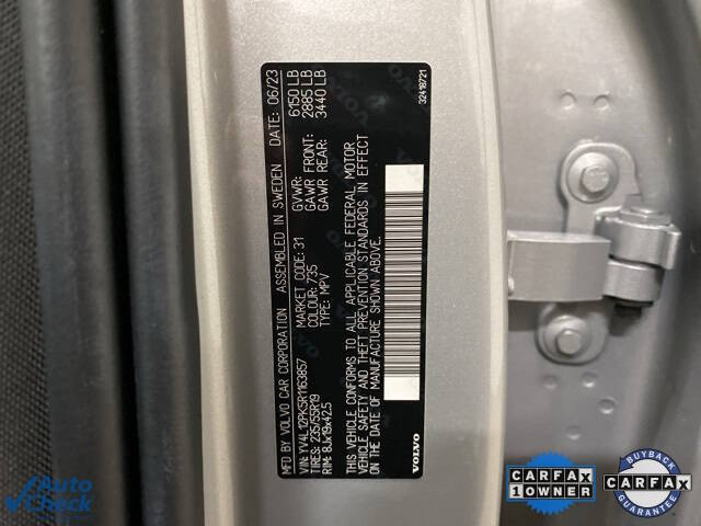 2024 Volvo XC90 B5 Core Bright Theme