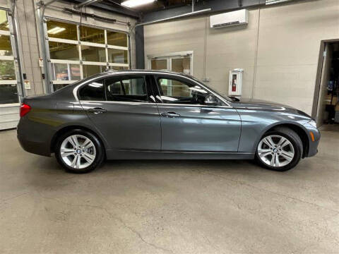 2018 BMW 3 Series 330i