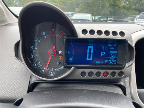 2016 Chevrolet Sonic LT Auto