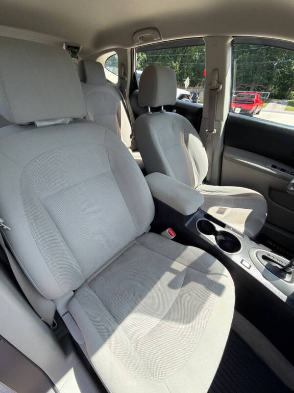 2015 Nissan Rogue Select S
