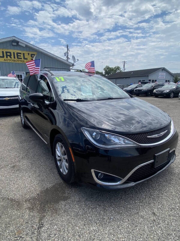 2017 Chrysler Pacifica Touring Plus