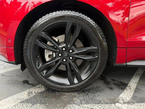 2022 Ford Edge ST