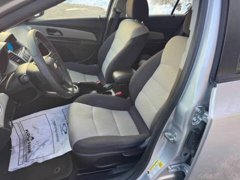 2013 Chevrolet Cruze LS Auto