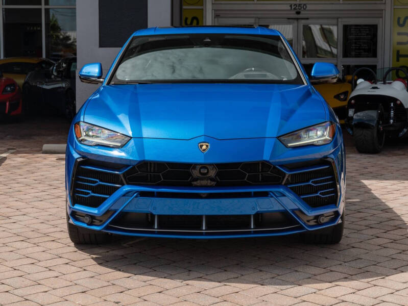2020 Lamborghini Urus