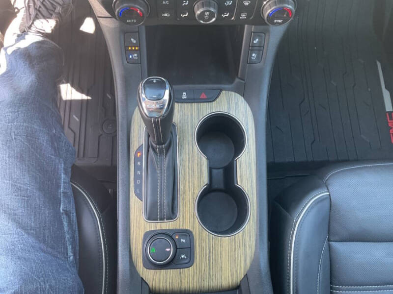 2018 GMC Acadia Denali